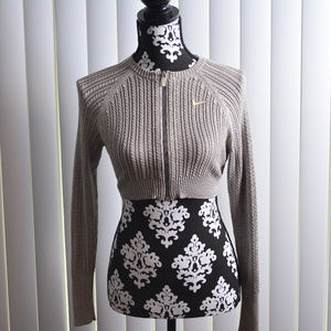 ‼️SOLD‼️Nike Dri Fit Crop Sweater
